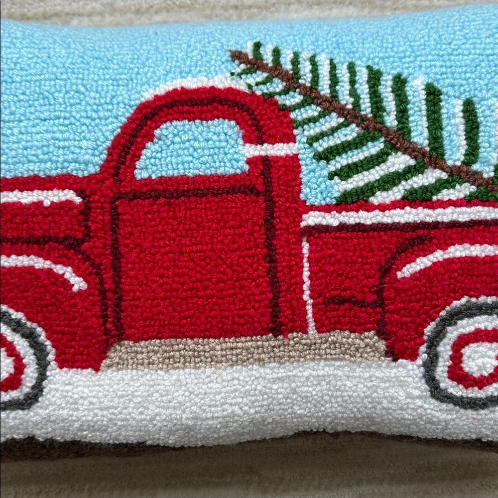 NWOT CHRISTMAS TRUCK TREE PILLOW ST NICHOLAS SQUARE SIMILAR TO GLUCKSTEIN HOME